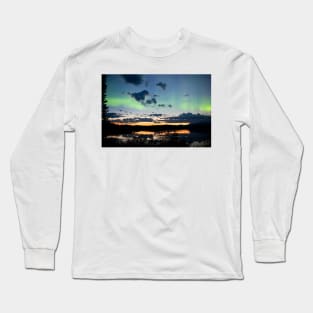 Midnight summer Northern lights Aurora borealis Long Sleeve T-Shirt